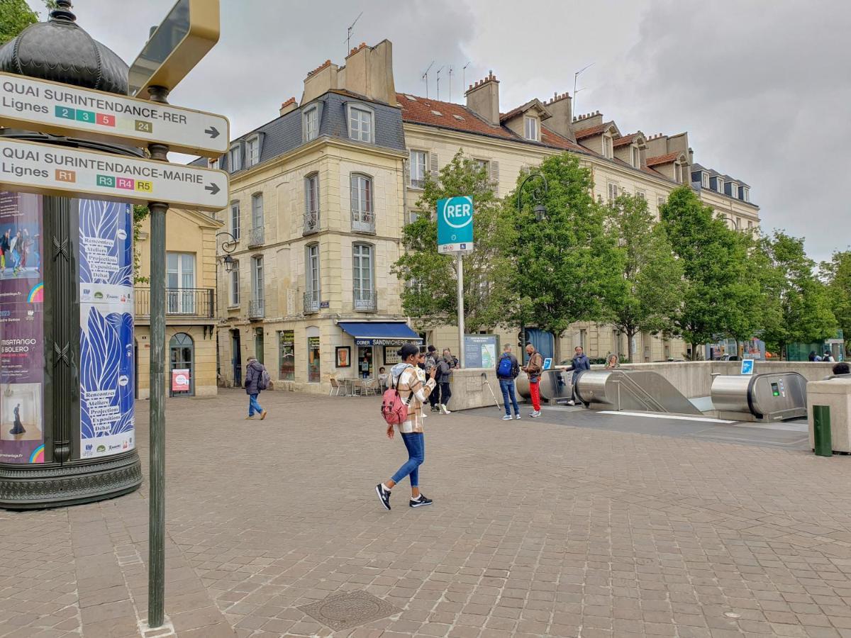 Exigehome-Grand Studio En Centre Ville - 300 M Du Rer A Saint-Germain-en-Laye Exteriör bild
