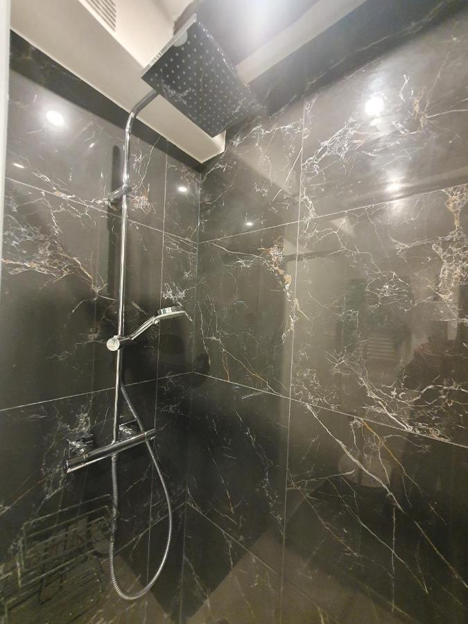 Exigehome-Grand Studio En Centre Ville - 300 M Du Rer A Saint-Germain-en-Laye Exteriör bild